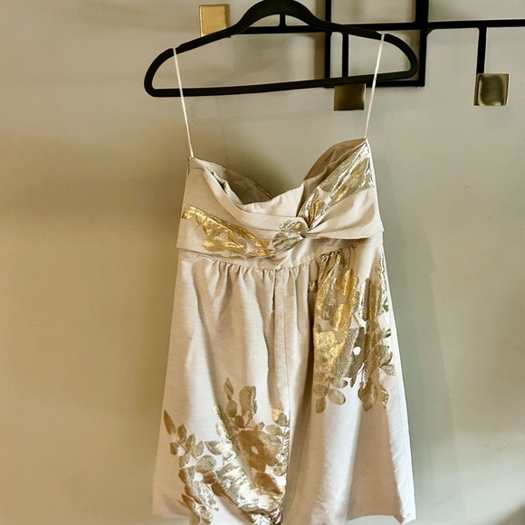 Tibi - Picture 2 of 3